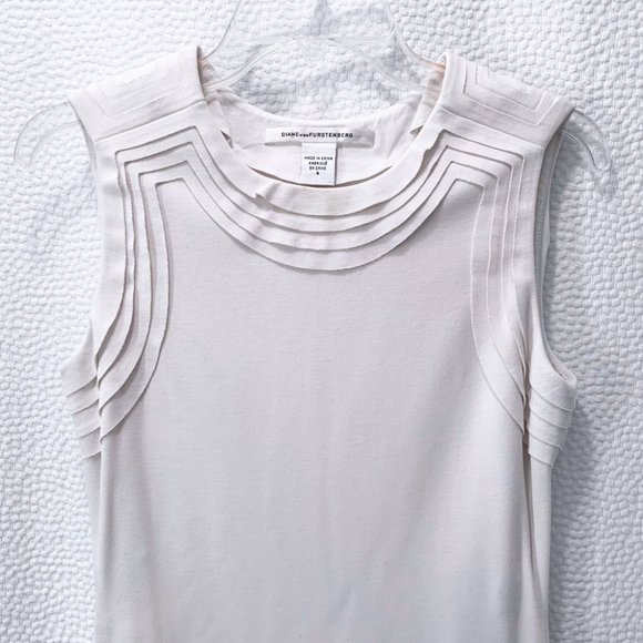 Diane Von Furstenberg White Bodycon Dress - Picture 3 of 4